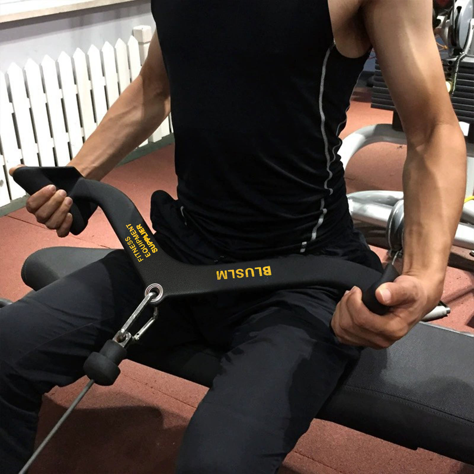 Sports Equipment At Home - Casa ginásio de fitness lat puxar